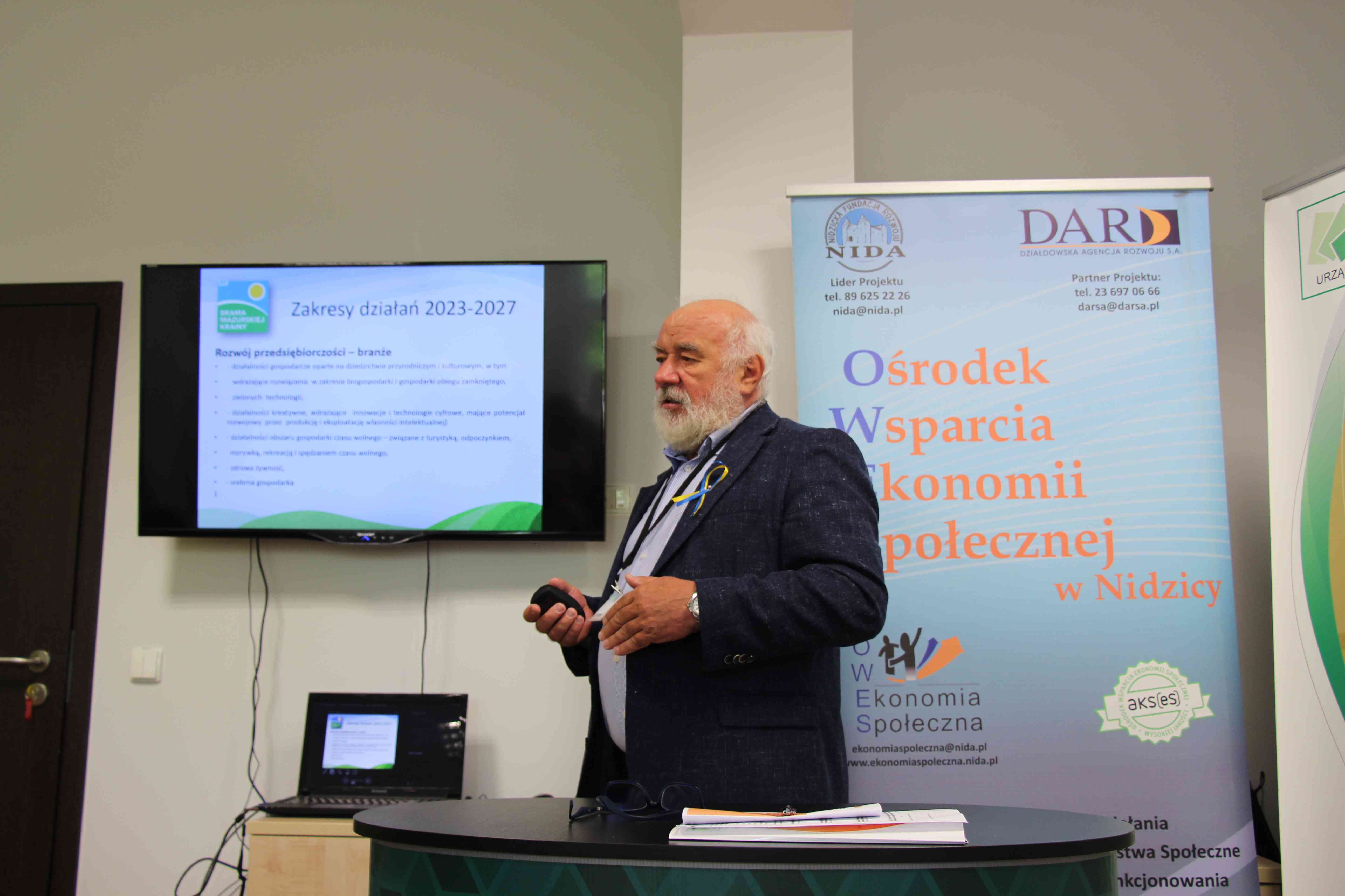 Krzysztof Margol Prezes Nidzickiej Fundacji Rozwoju NIDA podczas przemówienia